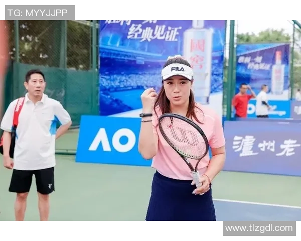 成都网球队在防守与反击中的表现分析与战术得失探讨