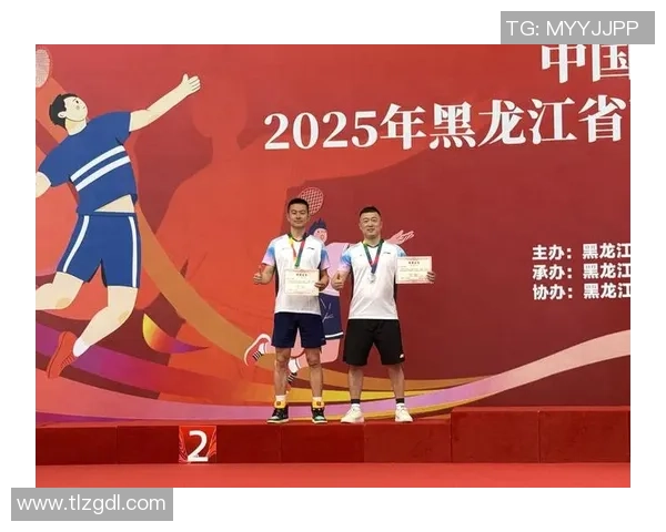 武汉羽毛球队荣登全国羽毛球团队协作排行榜第一名展现卓越团队精神与实力