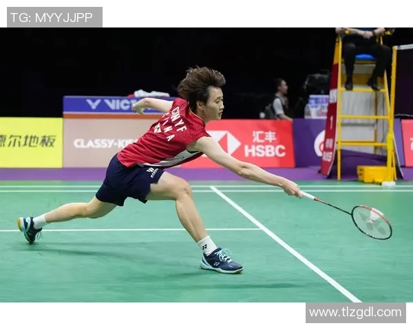 上海羽毛球队在精英赛中以51分稳居积分榜首位