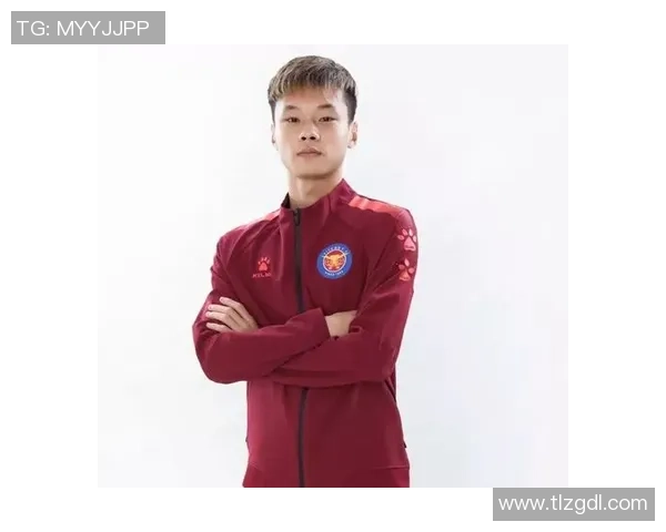 专访杨强：深入探讨足球成功的秘诀与未来发展方向